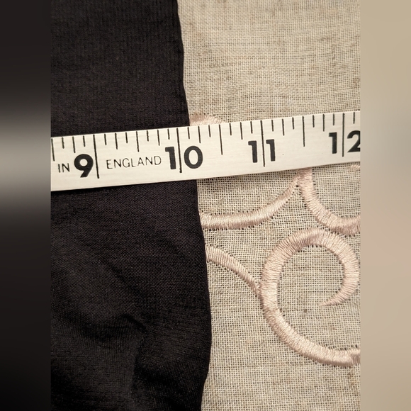 Spanx Body Shaper. M - Picture 5 of 6